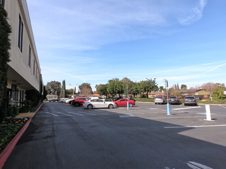 More Photos Of 841 Blossom Hill Rd, San Jose Medical For Lease