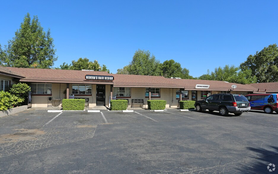 Primary Photo Of 3774 Railroad Ave, Pittsburg General Retail For Sale