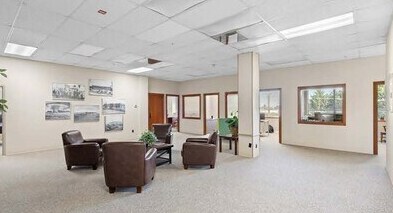 More Photos Of 1401 W Fourth Plain Blvd, Vancouver Manufacturing For Lease