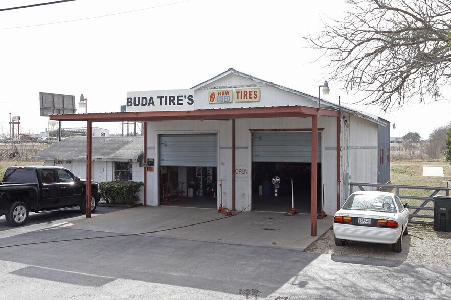 More Photos Of 1160 W Goforth St, Buda Auto Repair For Sale