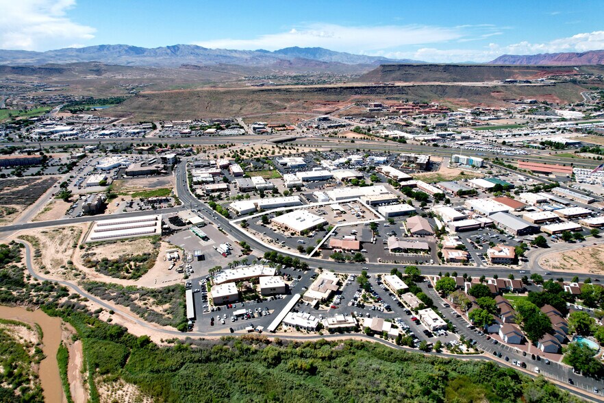 More Photos Of 345 E Riverside Dr, Saint George Light Distribution For Sale