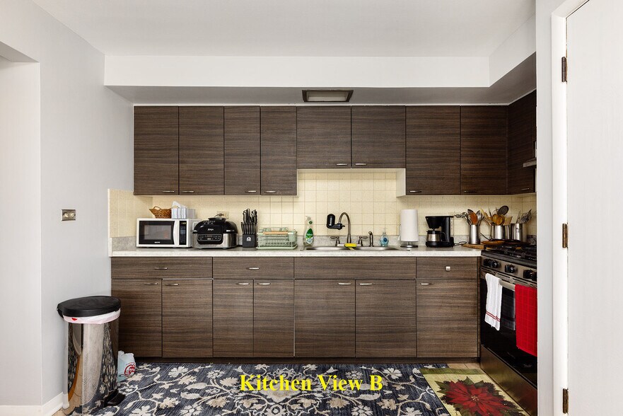 More Photos Of 4401 N Newcastle Ave, Harwood Heights Apartments For Sale