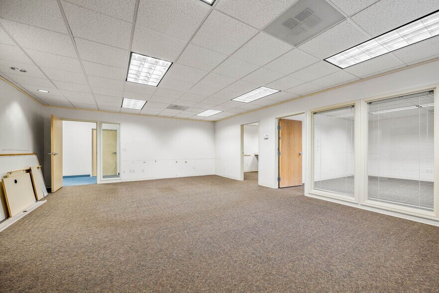 More Photos Of 705 9th St, Florence Medical For Lease