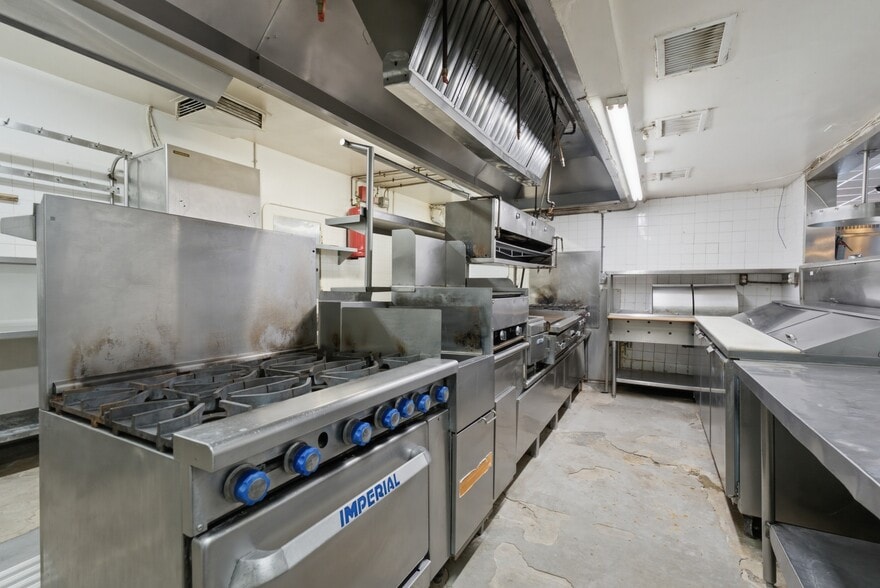 More Photos Of 872 N Garfield Ave, Montebello Restaurant For Lease