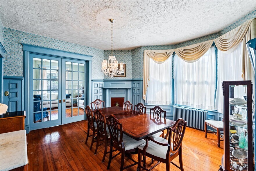 More Photos Of 115 E Broaddus Ave, Bowling Green Apartments For Sale