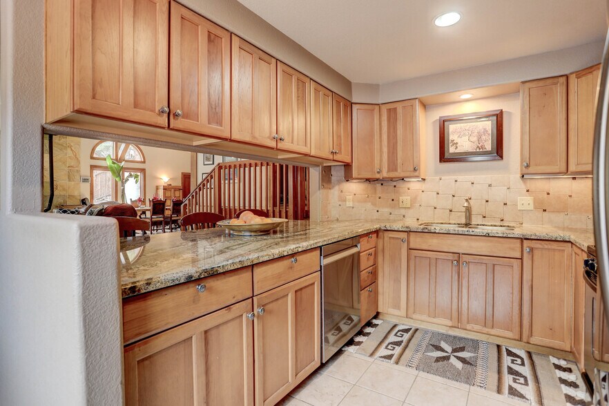 More Photos Of 468 Riverside Dr, Lyons Specialty For Sale