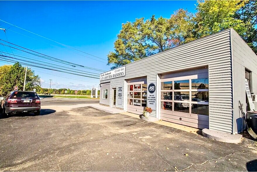 More Photos Of 1615 Osgood St, North Andover General Retail For Sale