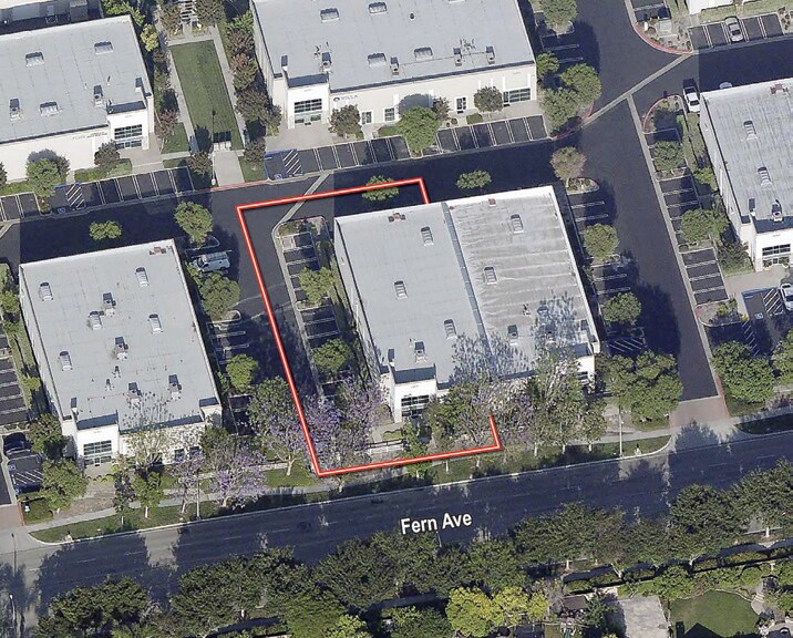 More Photos Of 14231 Fern Ave, Chino Warehouse For Lease