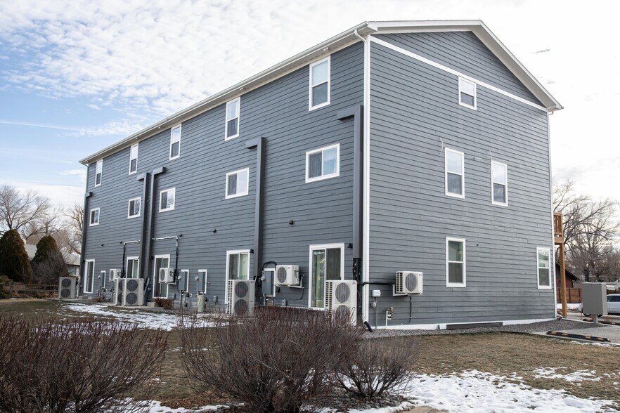 More Photos Of 708-724 Cedar Creek Ave, Montrose Apartments For Sale