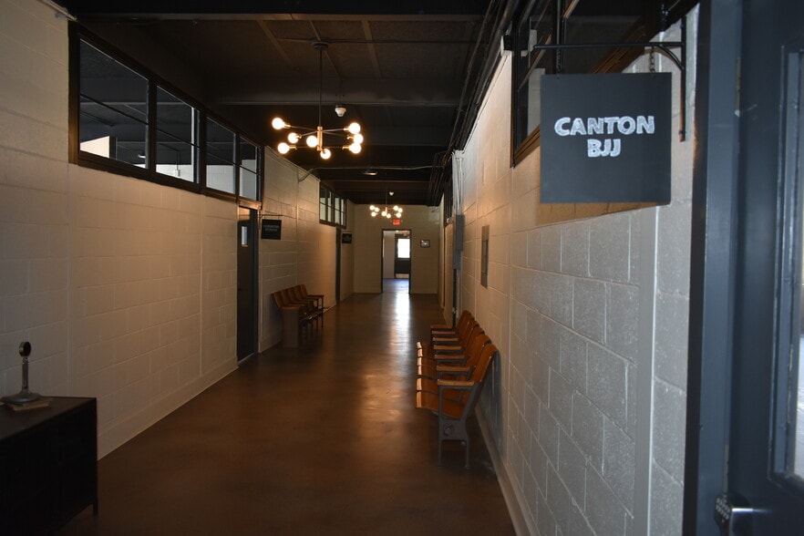 More Photos Of 480 Old Canton Rd, Ball Ground Office For Sale