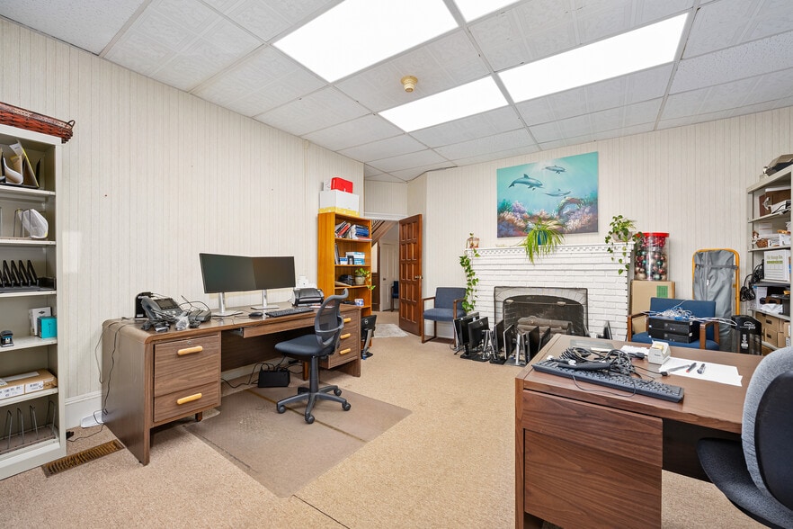More Photos Of 37 S Halifax Ave, Daytona Beach Schools For Sale