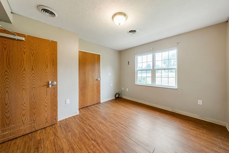 More Photos Of 80 Miller St, Centerburg Congregate Senior Housing For Lease