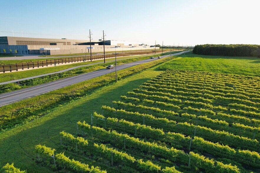 More Photos Of 5096 NE 62nd Ave, Altoona Land For Sale