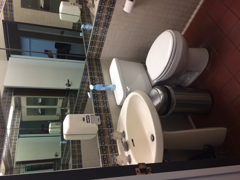 More Photos Of 9375 Archibald Ave, Rancho Cucamonga Unknown For Lease