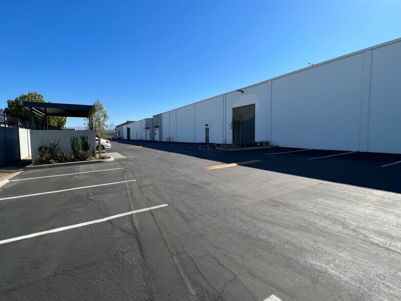 More Photos Of 11077 Rush St, South El Monte Warehouse For Lease