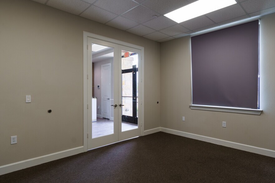 More Photos Of 25145 Star Lane, Katy Medical For Sale