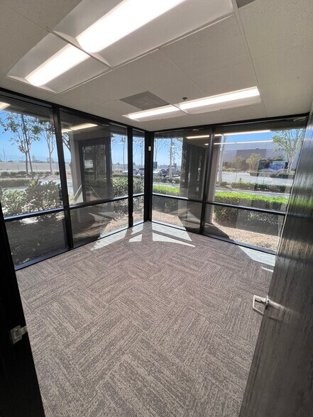 More Photos Of 11070 Mulberry Ave, Fontana Warehouse For Lease