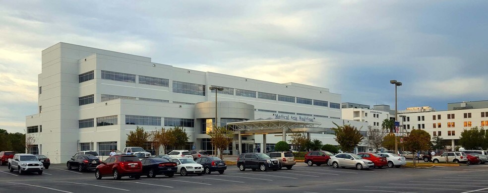 Primary Photo Of 1840 Mease Dr, Safety Harbor Medical For Lease