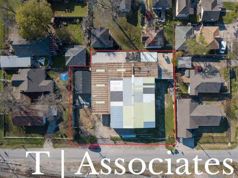 More Photos Of 119 Oldham St, Houston Warehouse For Sale