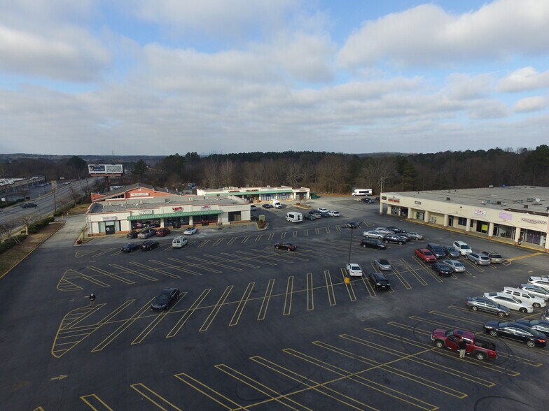 More Photos Of 4140 Jonesboro Rd, Forest Park Freestanding For Sale