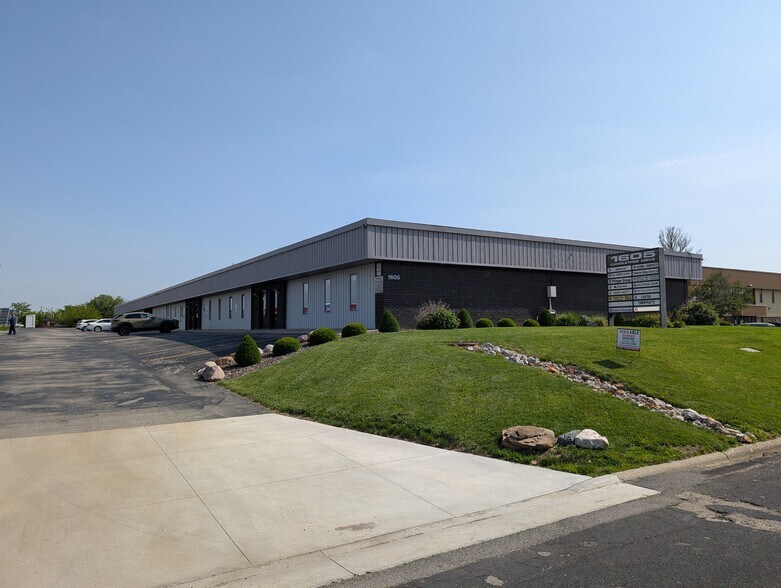 Primary Photo Of 1605 W Candletree Dr, Peoria Office For Lease