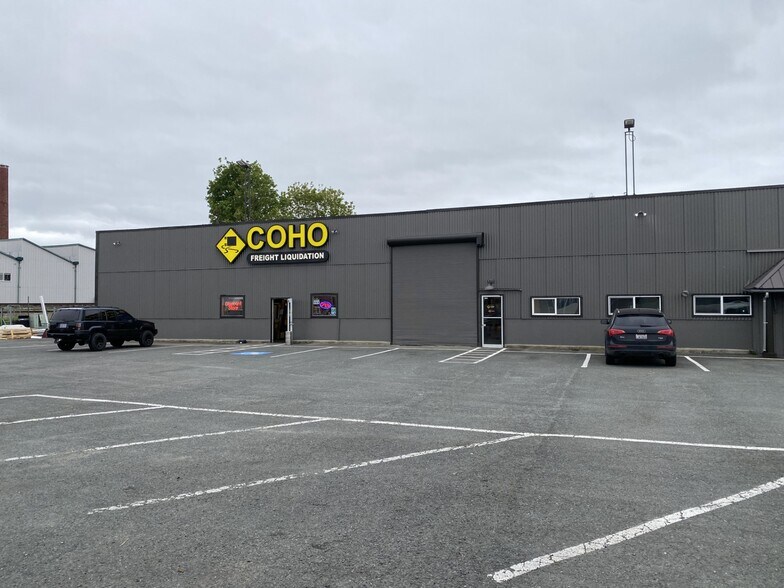 Primary Photo Of 408 Metcalf St, Sedro-Woolley Showroom For Lease