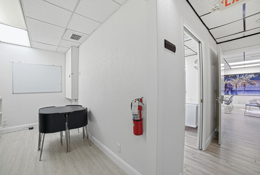 More Photos Of 2929 N University Dr, Coral Springs Medical For Sale