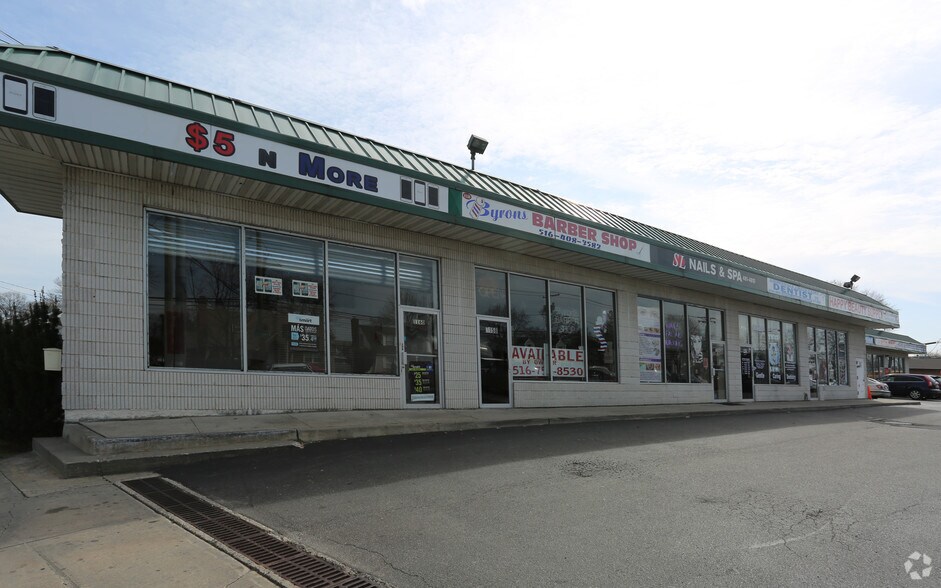 Primary Photo Of 1146-1160 Front St, Uniondale Storefront For Sale