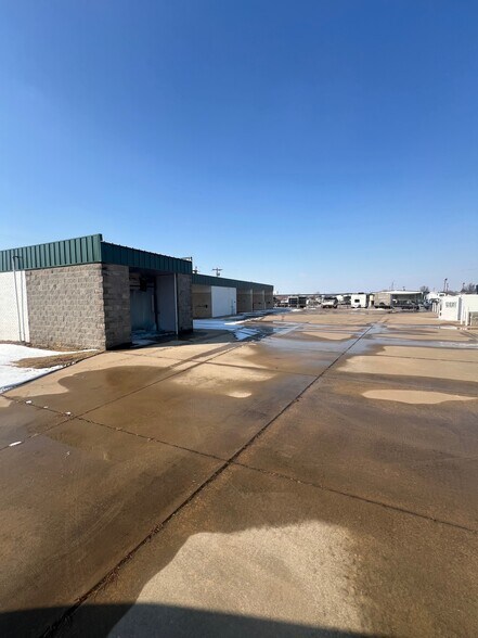 More Photos Of 1226 S Holly Ave, Yukon Carwash For Sale