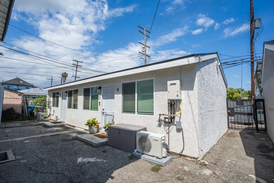 More Photos Of 1958 Pine Ave, Long Beach Apartments For Sale