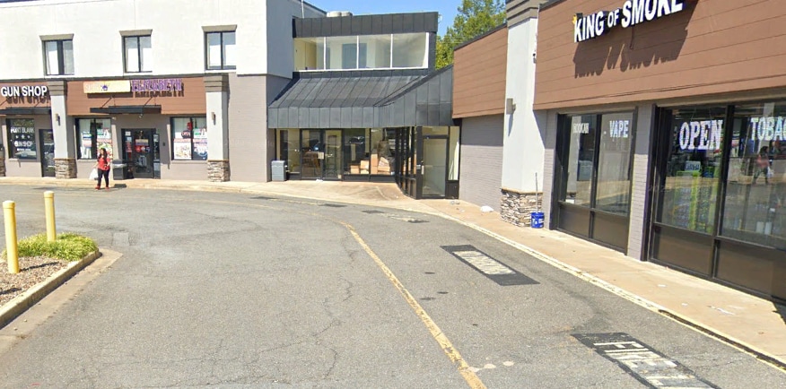 More Photos Of 7701 Timberlake Rd, Lynchburg Storefront For Lease