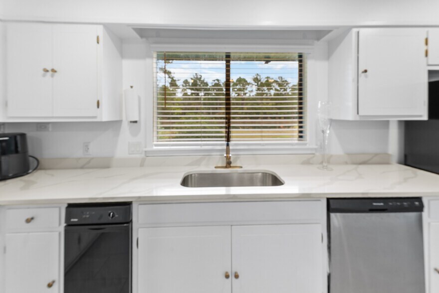 More Photos Of 100 Morgan Dr, Jesup Land For Sale