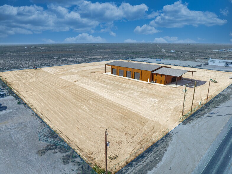 More Photos Of 2820 S FM 866, Odessa Manufacturing For Lease