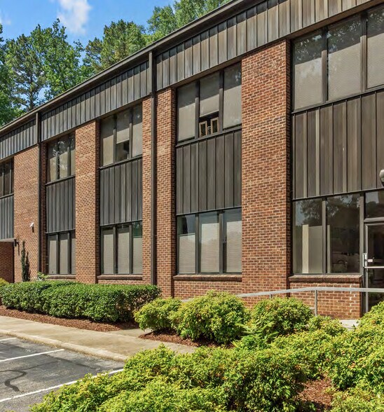 More Photos Of 2310 Myron Dr, Raleigh Medical For Lease