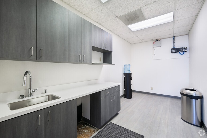 More Photos Of 280 2nd St, Los Altos Office For Lease