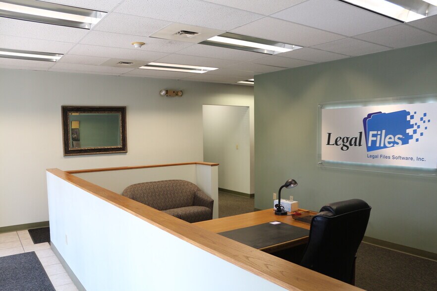 More Photos Of 801 S Durkin Dr, Springfield Office For Sale
