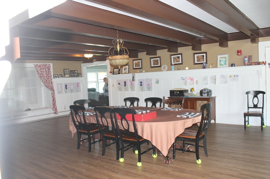 More Photos Of 7200 Lake Shore Rd, Derby Lodge Meeting Hall For Sale