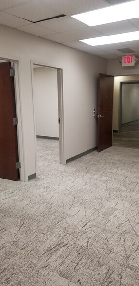 More Photos Of 4901 Olde Towne Pky, Marietta Office For Lease