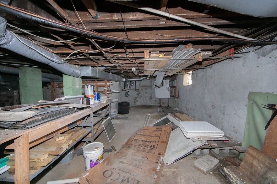 More Photos Of 604 White Horse Pike, Oaklyn Storefront For Sale