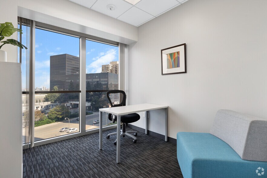 More Photos Of 2029 Century Park E, Los Angeles Coworking Space