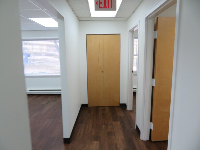 More Photos Of 3231-3233 Superior Ln, Bowie Medical For Lease