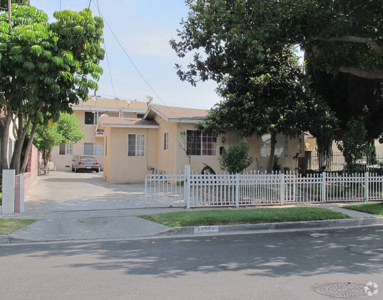 Primary Photo Of 3427 Bell Ave, Bell Apartments For Sale