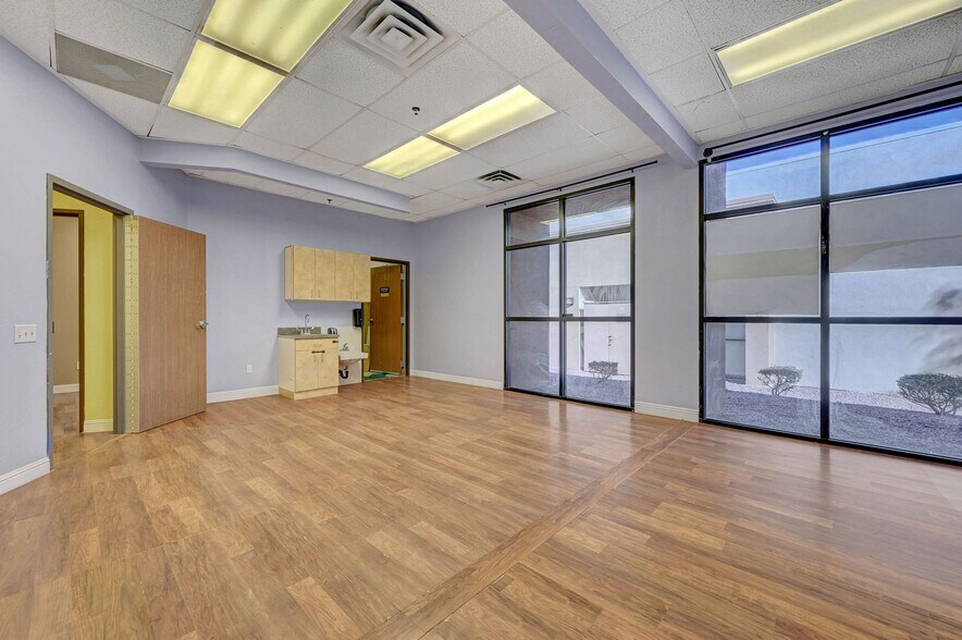 More Photos Of 3940 W Ann Rd, North Las Vegas Medical For Lease