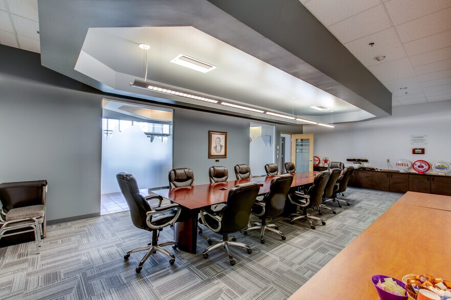 More Photos Of 5630 Ward Rd, Arvada Flex For Sale