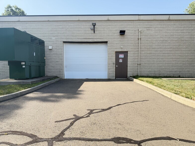 More Photos Of 20 Commercial St, Branford Research And Development For Lease