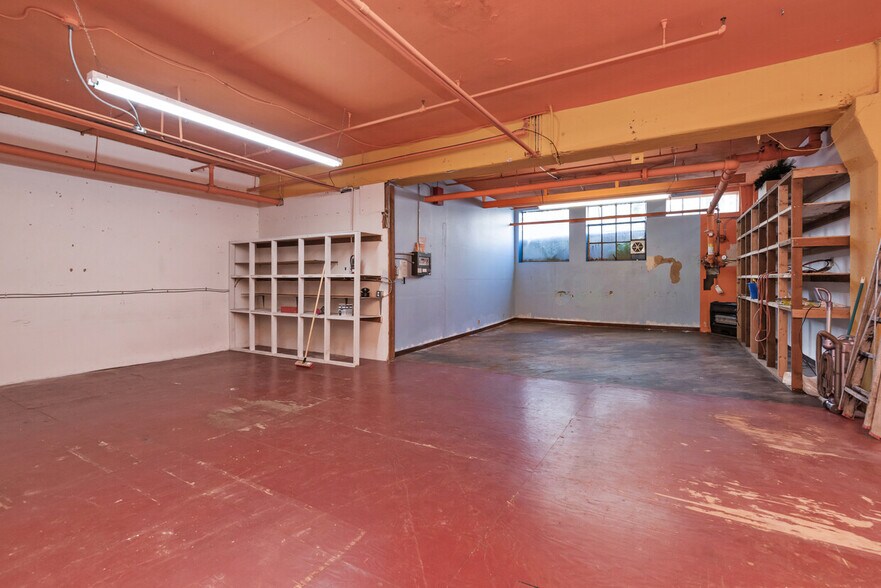More Photos Of 1432 12th, Seattle General Retail For Lease