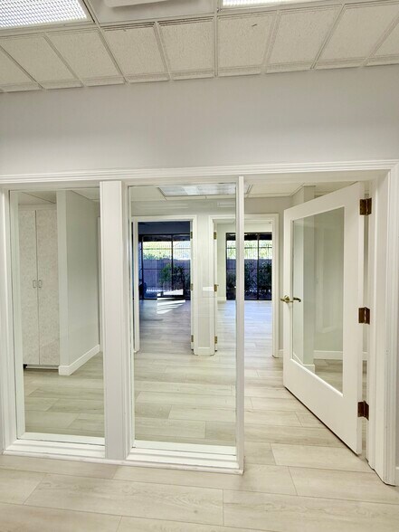 More Photos Of 4144 N 44th St, Phoenix Office For Lease