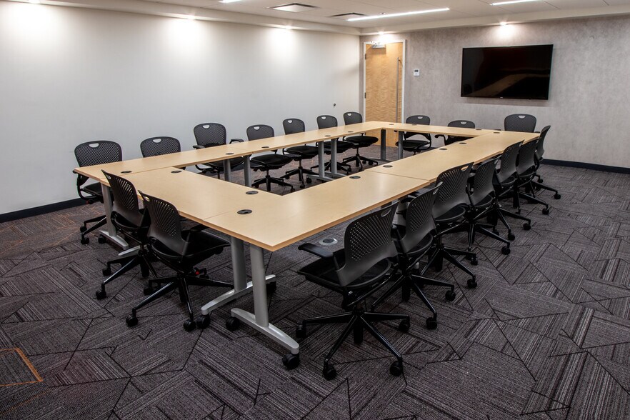 More Photos Of 980-990 Washington St, Dedham Office For Lease