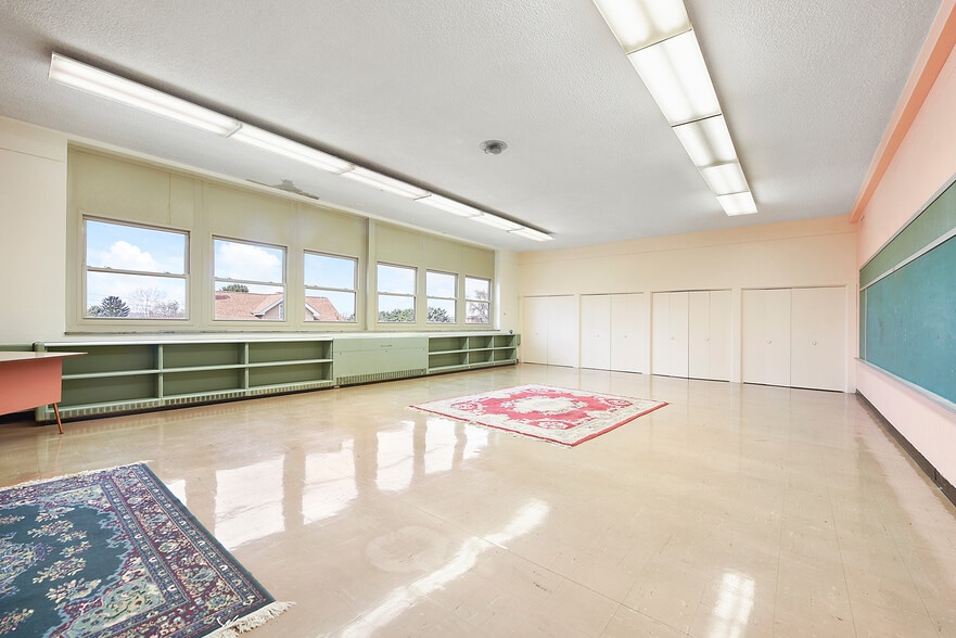 More Photos Of 219 W Schwab Ave, Munhall Schools For Sale