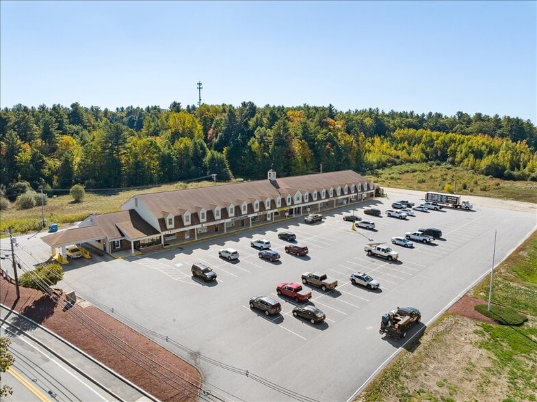 More Photos Of 150 Westford Rd, Tyngsborough Storefront Retail Office For Lease